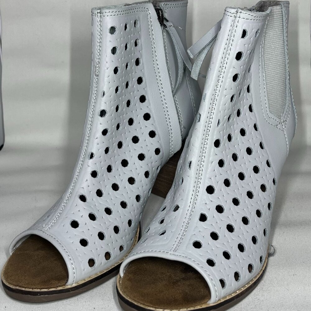 Toms Majorca Leather Heels